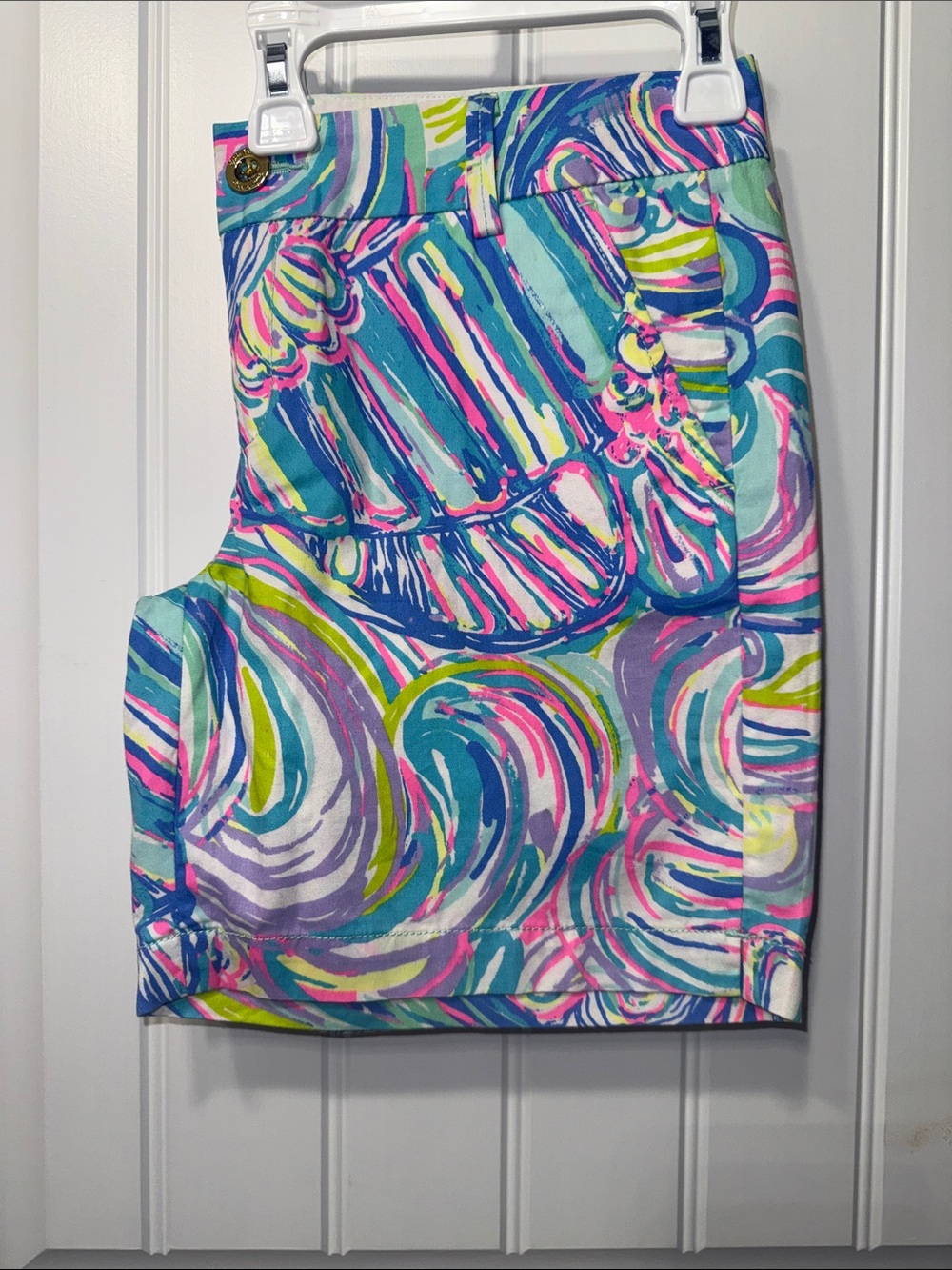 Lilly Pulitzer Shorts The Jayne 7” Size 4 “Gilty Pleasure” Seashell Print Cotton